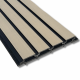 Detailansicht WPC Wandverkleidung Rhombus-Paneel in Sandbeige – Co-extrudierte Oberfläche mit Holzstruktur, langlebiges Fassadenprofil für den Außenbereich, Nut- und Feder-System für verdeckte Montage